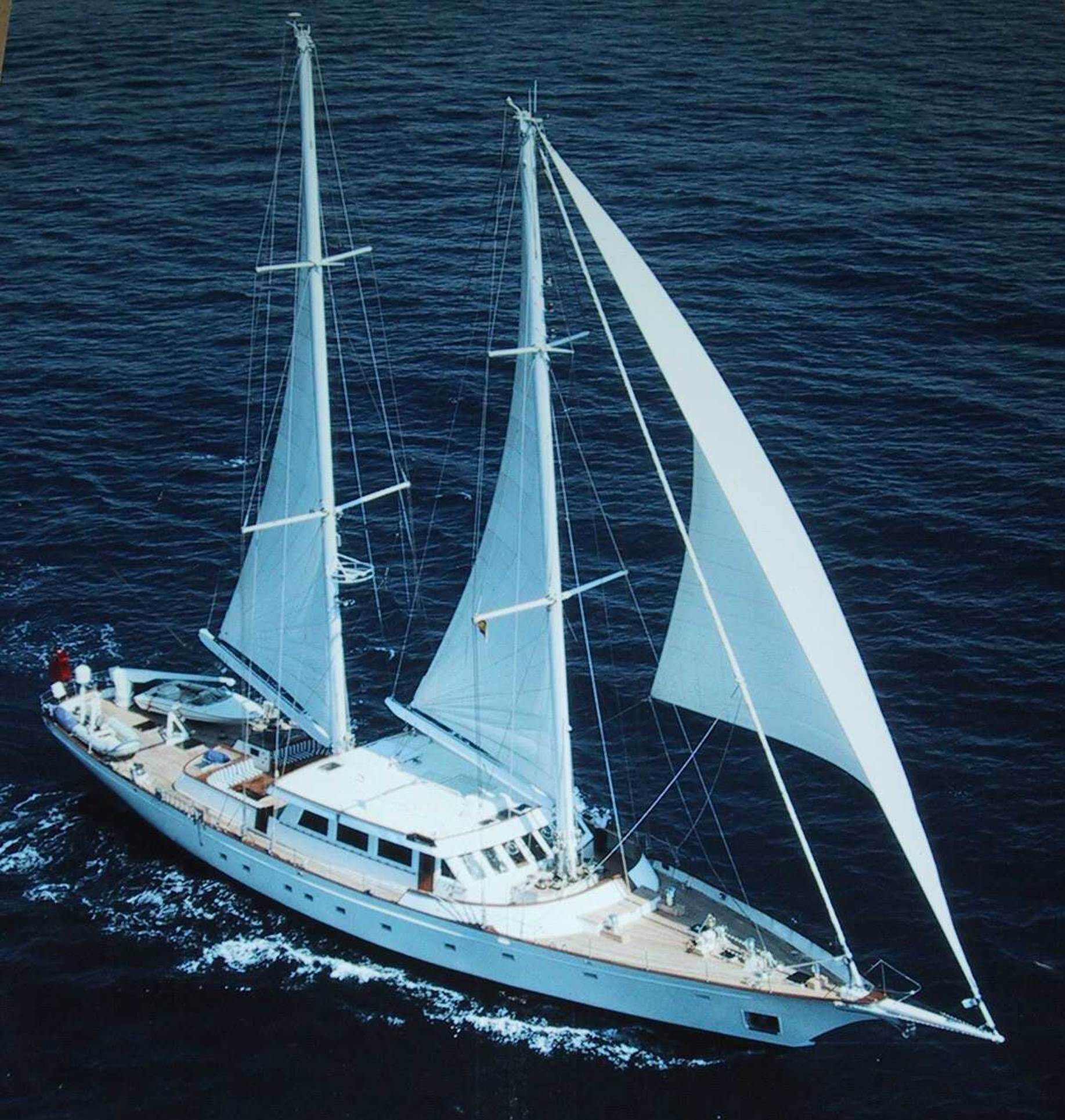 S/Y Queen Nefertiti